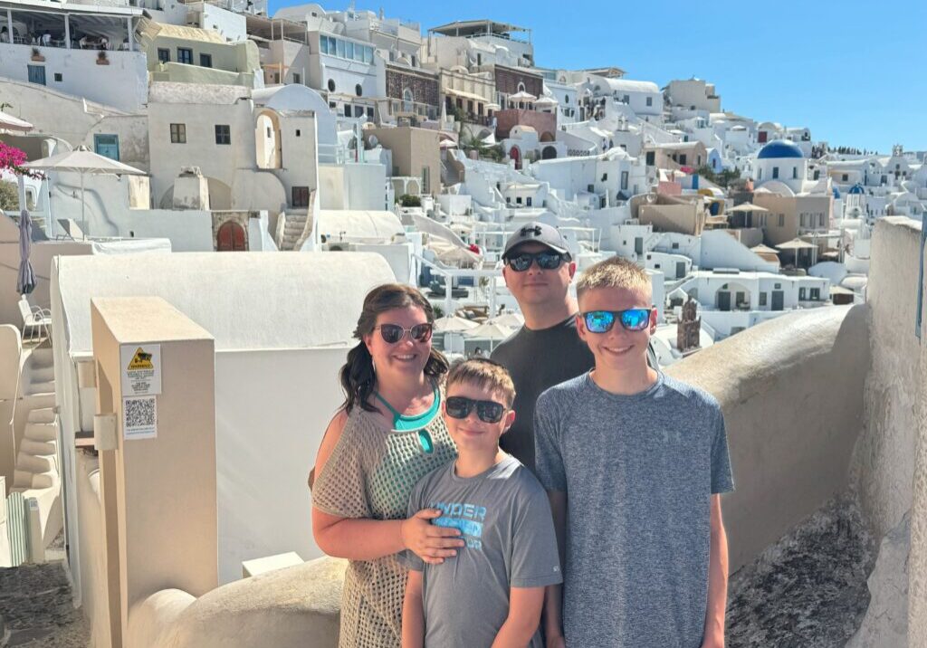 LorenKaraProfilePic LorenKaraProfilePic