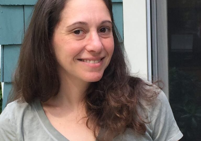 SarahProfile (2) SarahProfile (2)